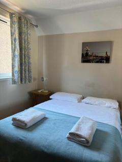 Quiet central apartment for upto 4 people - Edimburgo - 6