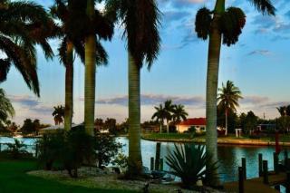 Stunning Waterfront 3br home-heated pool and spa! - Cape Coral - 8