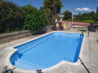Apartamento con jardín y piscina temporada verano privados - Samieira - 0
