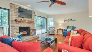 Golf Views, Private Deck, Smart TVs - Hilton Head Island - 3