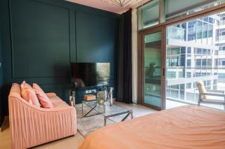 Emerald studio in Saadiyat Island - Abu Dhabi - 9