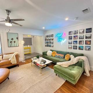 Los Angeles charming big house, king bed, parking, EV - Los Angeles - 0