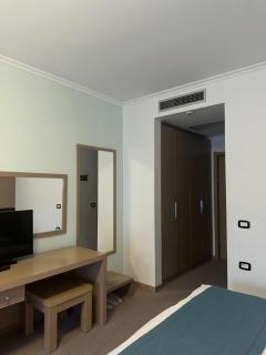 Hotel Driloni - Pogradec - 2