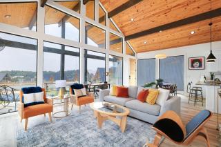 Cozy Hill Country Cabin - 0