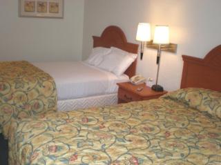 Rodeway Inn - 3