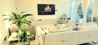 Gharfar Verdant Retreat 3Bedroom Villa - Dubai - 4