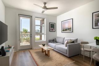 1 Bedroom Luxury Ariva Apartment - Las Vegas - 6