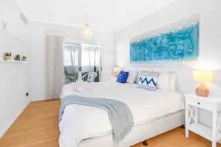 Absolute Beachfront Bliss! - 9