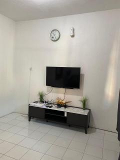 Muqmeen Homestay Semporna - Semporna - 7