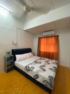 Muqmeen Homestay Semporna - Semporna - 6