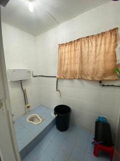 Muqmeen Homestay Semporna - Semporna - 5