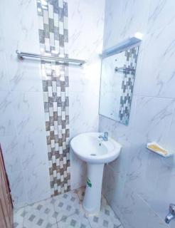 Chelly Furnished Apartment - Nairobi - 1