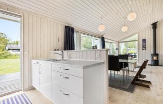 Lovely Home In Ølsted With Kitchen - Ølsted - 3
