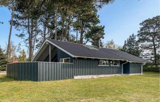 Four-Bedroom Holiday Home In Ebeltoft - Ebeltoft - 2
