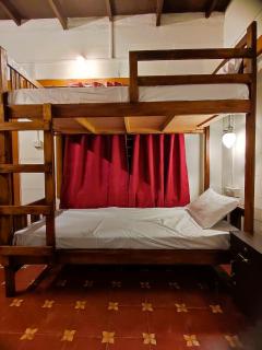 Bunk Club Hostel - Vandiperiyār - 8