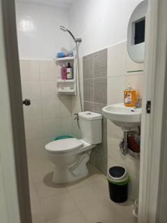 2BR Bangkal Entire Airconditioned Apartment, Sleeps 4 - Davao - 2
