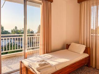 Prado Apartment Hotel - Limani Litochorou - 1