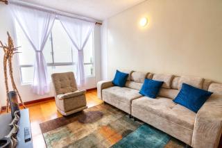 City Escape, Brand New Flat with Wooden Accent in upper class neighborhood in Bogotá - 7