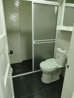 Apartamento en el Rodadero cerca Al mar en un muy buen sector - Rodadero - 4
