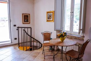 Casa ampio terrazzo al centro - 6