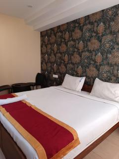 Hotel Pallavi Grand - 4