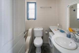 Almira 2 - Serifos Chora - 1
