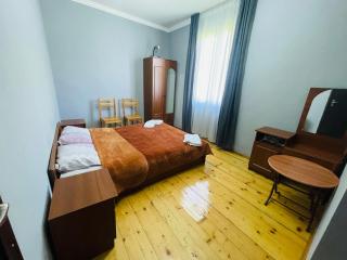 Guesthouse am Museum - Mestia - 9