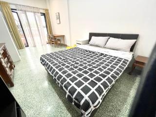 Convenient Rare house in central city - Singapura - 3