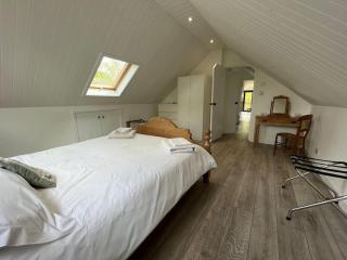 The Stable, Grove End Farm - Petworth - 4