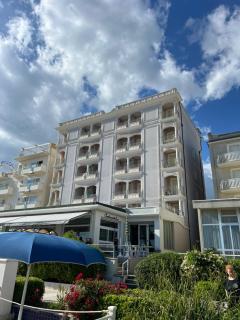 Hotel Continental - Cattolica - 4