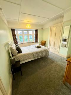 Spacious Double room near Southmead - Bristol - 2