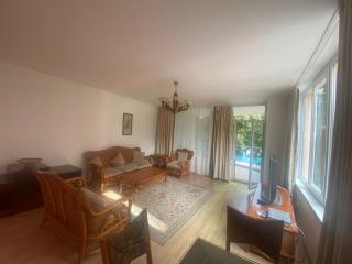 Oasis Suites Apartments and Studios - 8