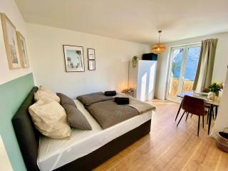 Gemütliches 1R Apartment mit Balkon, Parking, TV Streaming - Magdeburgo - 2