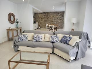 Roses Casc Antic Sl Sabater 4 - 9