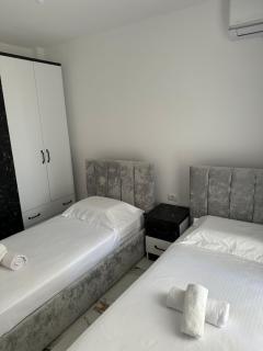 Anaid Apartment - Sarandë - 2