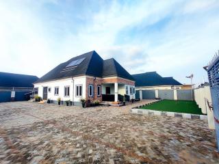 Bungalow in Benin - Benin City - 0