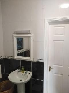 Stunning 1-Bed Apartment in Carrick-On-Shannon - 8
