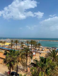 Frontline Seaview Apartment, Paseo Maritimo 33, Perla 6, Fuengirola, Malaga, Spain - 0