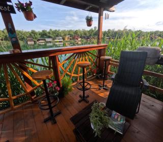 Bamboo River House - 4