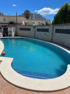 TRÈS BELLE VILLA PROCHE MER - Empuriabrava - 0