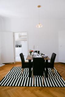 BELLA - Business&Family - 2 Zimmer direkt neben Schloß, Parkplatz, SmartTV, Netflix, Waschmaschine, 24h Checkin, 71qm, Kingsizebett, Hotelbettwäsche - 6