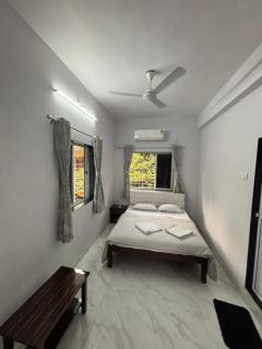 White Haven Homestay - Alībāg - 7