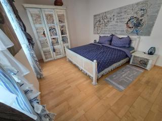 Kunst Apartment im Schwalbenhaus - Spitz - 9