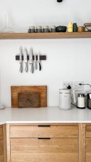 Cheerful two bedroom Victorian home - 3