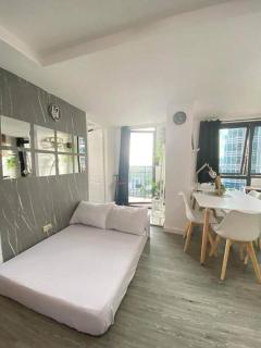 180 degree view in Ortigas - Manila - 2