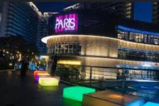 Staycation with Wave Pool at Azure Urban Residence - Manila - 3