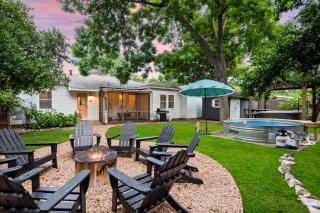 Emerald On Acorn - Hot Tub & Fire Pit - Fredericksburg - 6