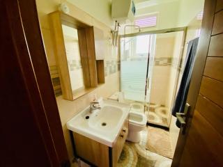 FitnessPoint Luxury Condo - 4