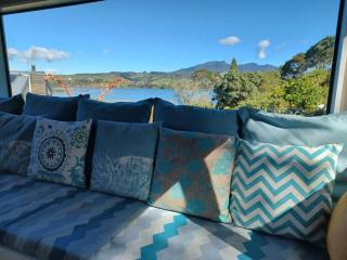Bay and Karioi view in town - Raglan - 3