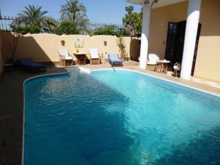 Nile Crown Hotel - 9